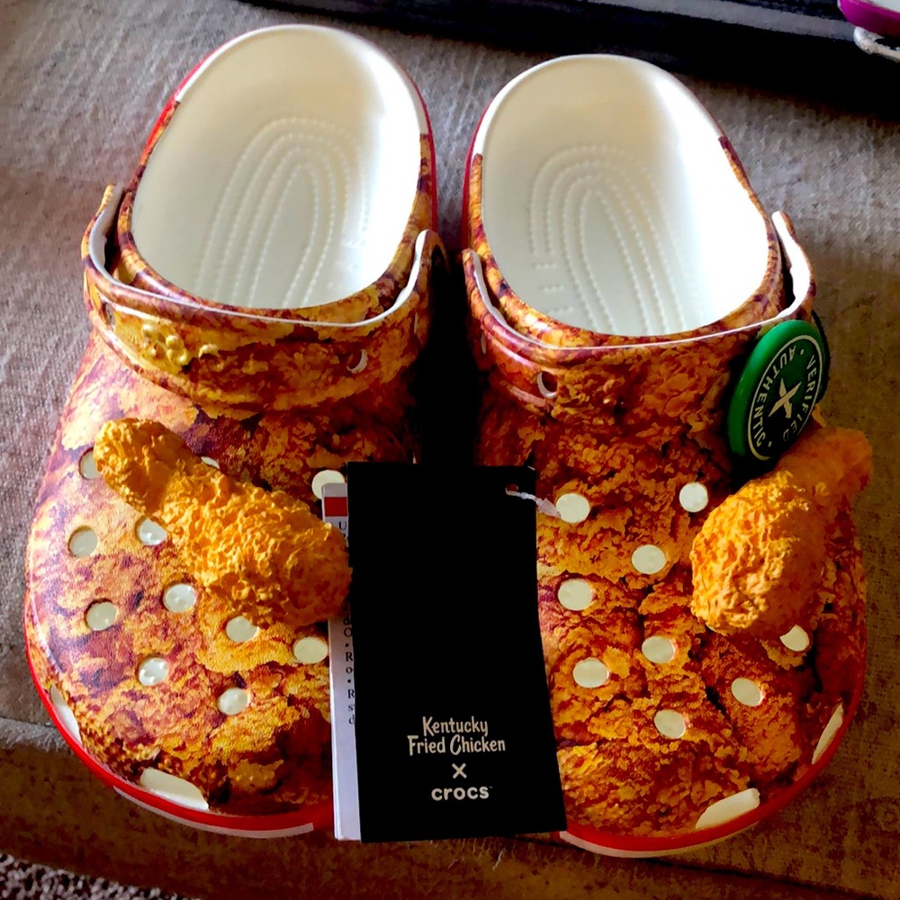 🌟CROCS Kentucky Fried Chicken rare one of a kind limited edition size 7 🌟